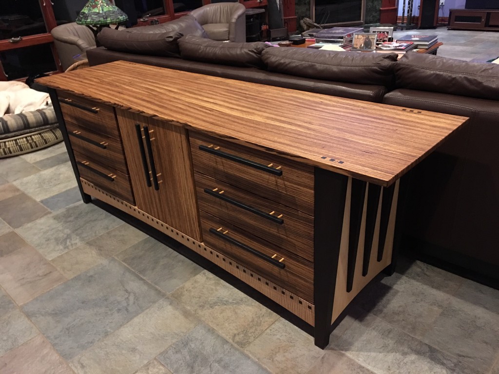 Six Drawer Dresser with Center Cabinet 2